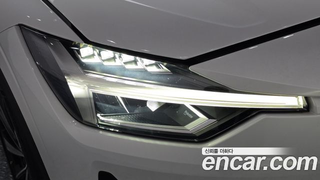 Polestar Polestar 2 2022 — photo 8