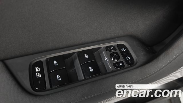 Polestar Polestar 2 2022 — photo 28