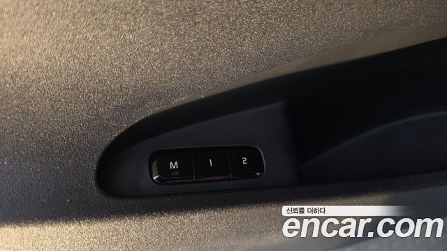Polestar Polestar 2 2022 — photo 32