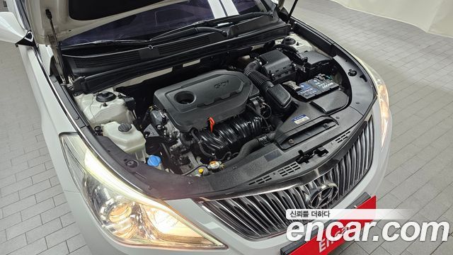 Hyundai Grandeur 2015 — photo 6