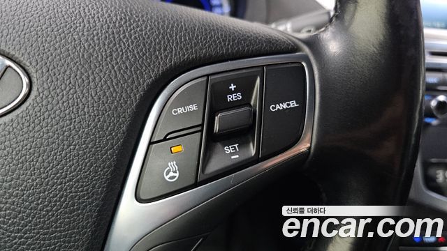 Hyundai Grandeur 2015 — photo 23