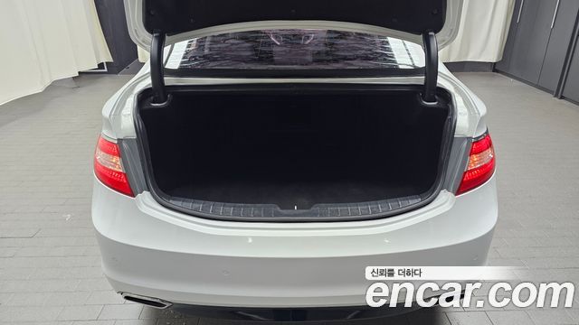 Hyundai Grandeur 2015 — photo 24