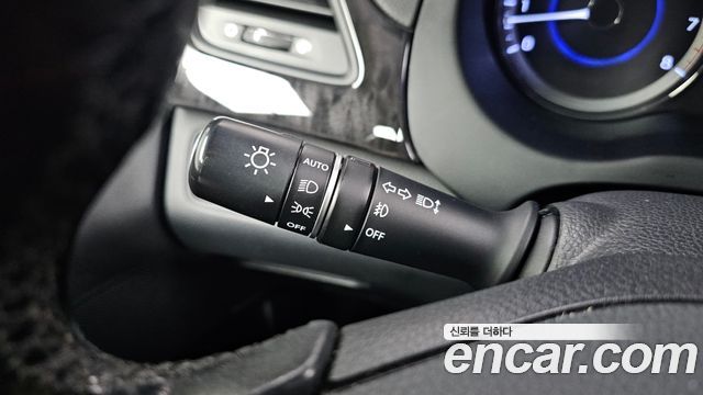 Hyundai Grandeur 2015 — photo 32