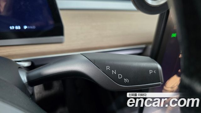Tesla Model 3 2022 — photo 12