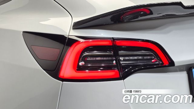 Tesla Model 3 2022 — photo 9