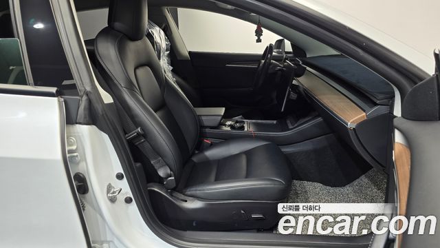 Tesla Model 3 2022 — photo 16