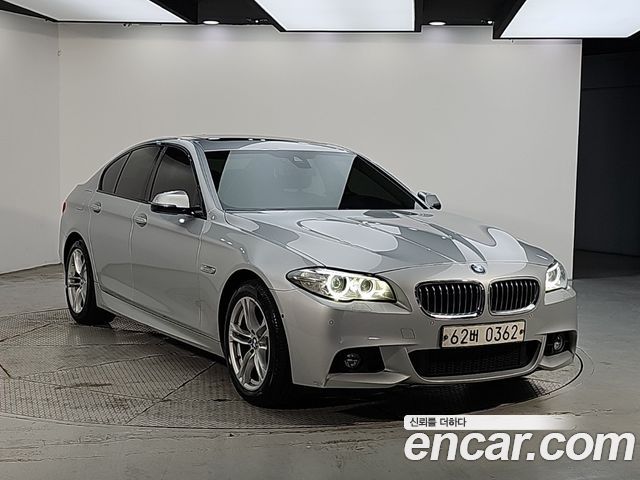 BMW 5-Series 2016 — photo 2