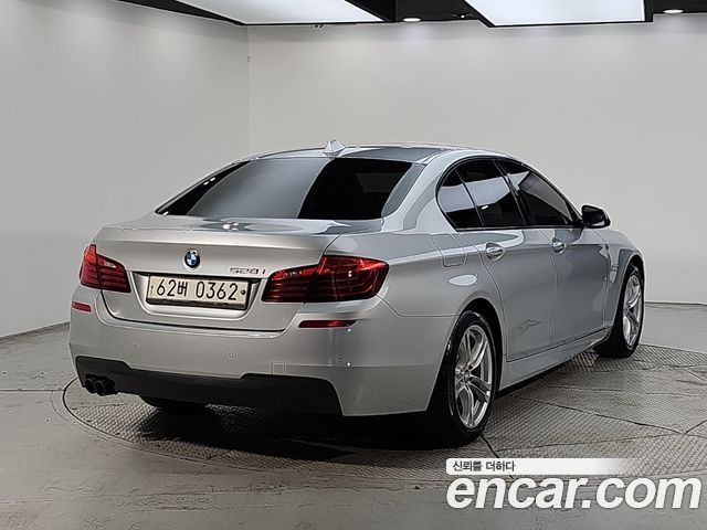 BMW 5-Series 2016 — photo 4