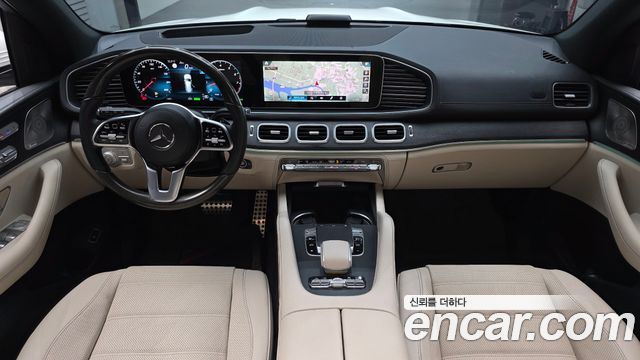Mercedes-Benz GLS-Class 2022 — photo 10