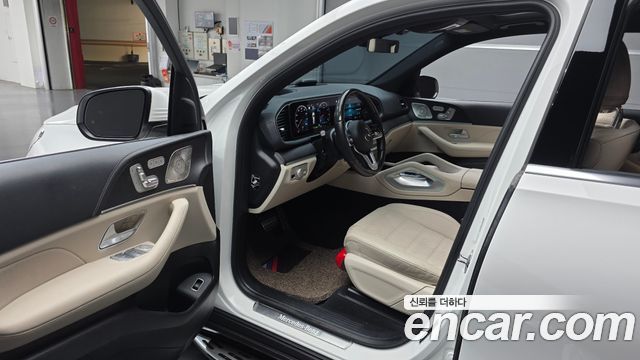 Mercedes-Benz GLS-Class 2022 — photo 13