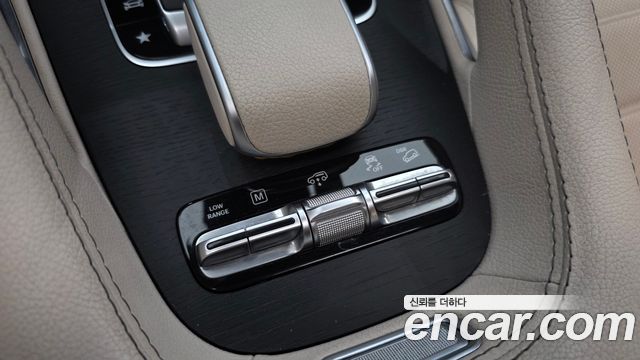 Mercedes-Benz GLS-Class 2022 — photo 30