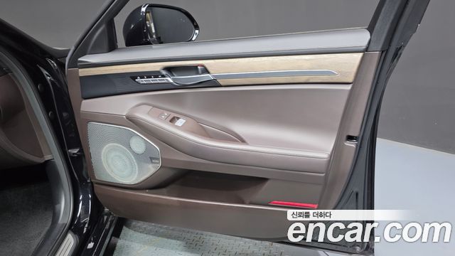 Genesis G90 2020 — photo 14