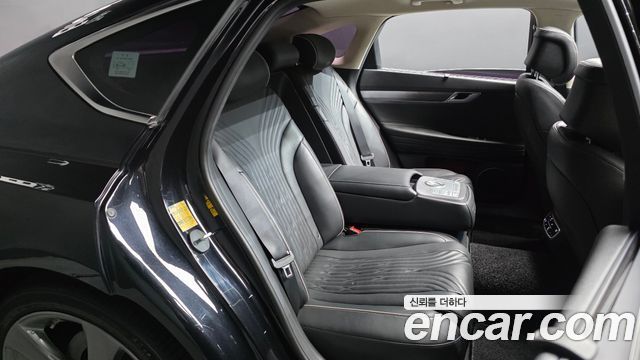 Genesis G80 2021 — photo 17