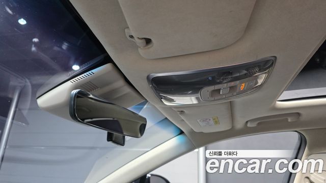 Genesis G80 2021 — photo 28