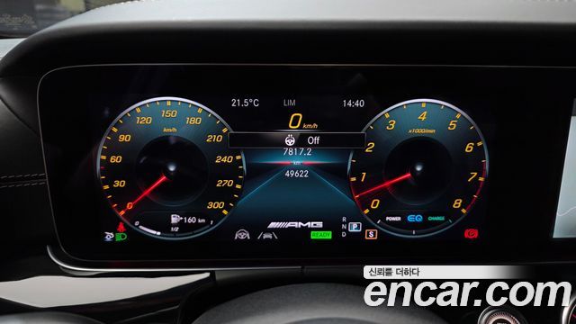 Mercedes-Benz AMG GT 2021 — photo 11