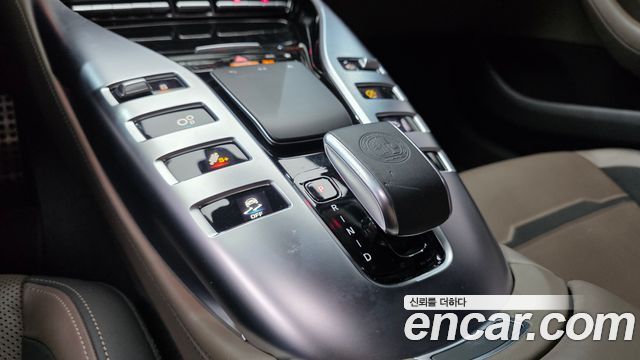 Mercedes-Benz AMG GT 2021 — photo 12