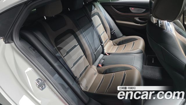 Mercedes-Benz AMG GT 2021 — photo 17