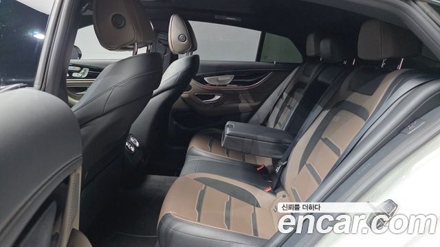 Mercedes-Benz AMG GT 2021 — photo 18