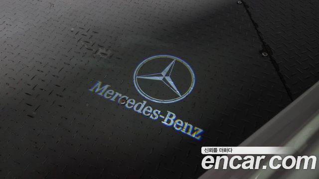 Mercedes-Benz AMG GT 2021 — photo 29