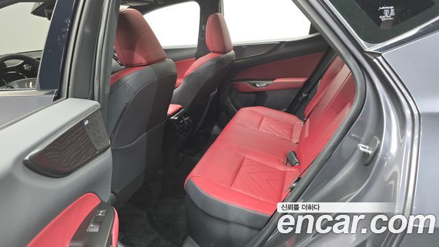 Lexus NX 2025 — photo 17