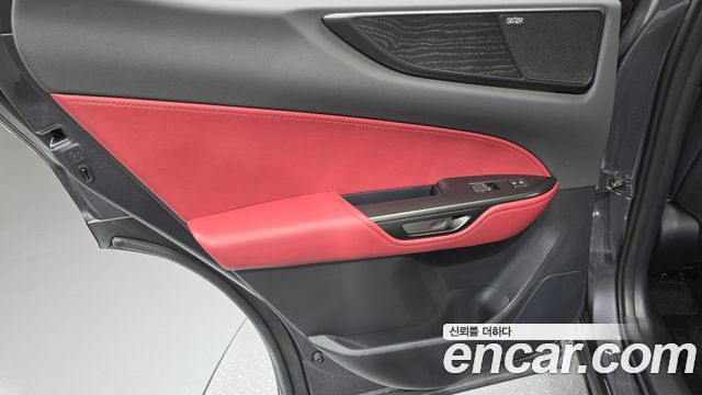 Lexus NX 2025 — photo 15