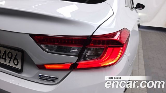 Honda Accord 2021 — photo 9