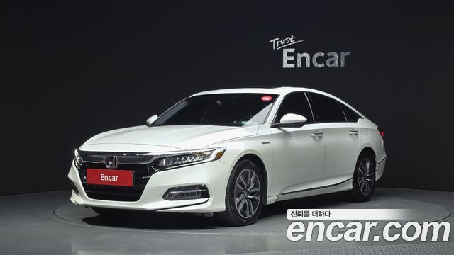 Honda Accord 2018 — photo 1