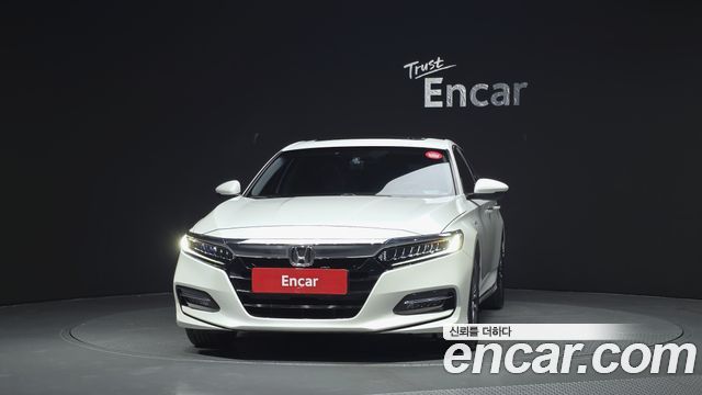 Honda Accord 2018 — photo 3