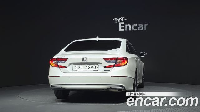 Honda Accord 2018 — photo 4
