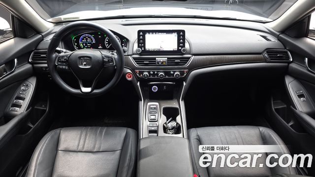 Honda Accord 2018 — photo 10