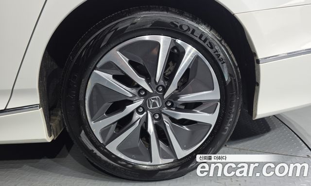 Honda Accord 2018 — photo 7