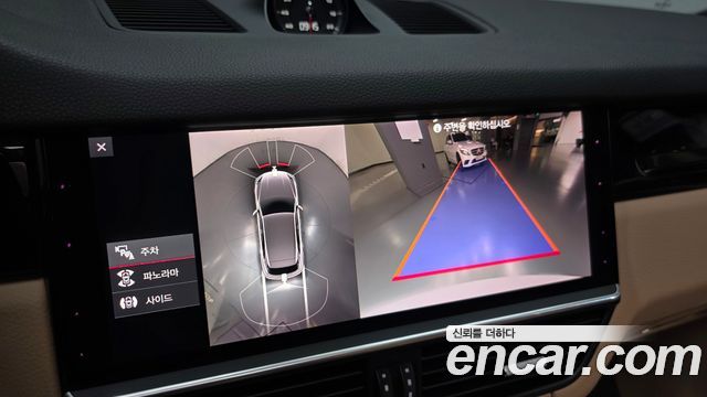 Porsche Cayenne 2021 — photo 21