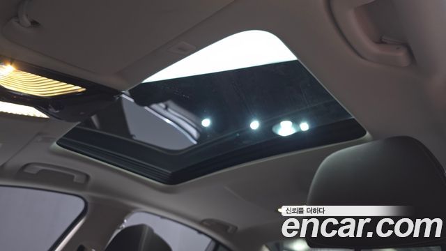 BMW 5-Series 2023 — photo 25