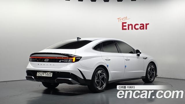 Hyundai Sonata 2024 — photo 2
