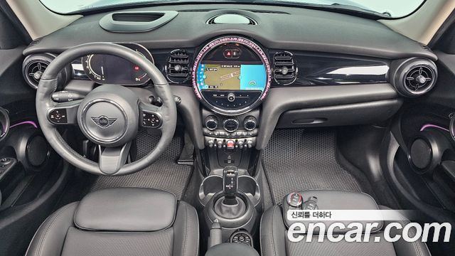 Mini Cooper 2022 — photo 10