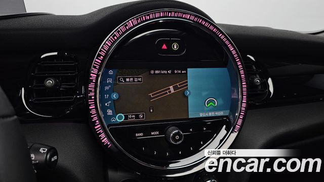 Mini Cooper 2022 — photo 20