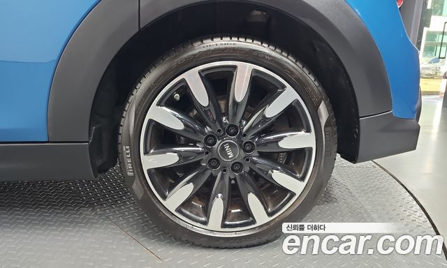 Mini Cooper 2022 — photo 7