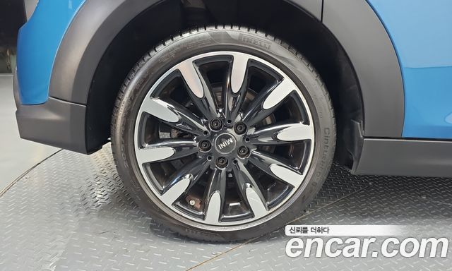 Mini Cooper 2022 — photo 38