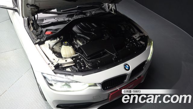BMW 3-Series 2016 — photo 6