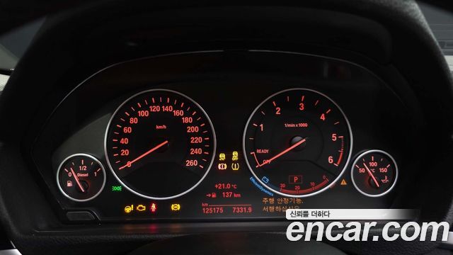 BMW 3-Series 2016 — photo 8