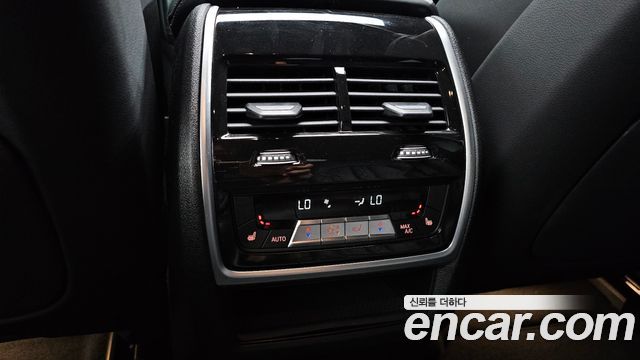 BMW X6 2025 — photo 32