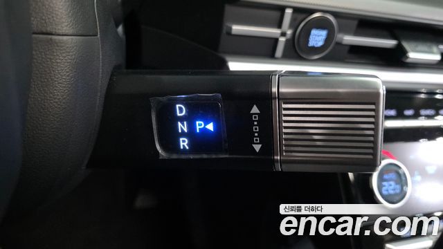 Hyundai Santafe 2024 — photo 12