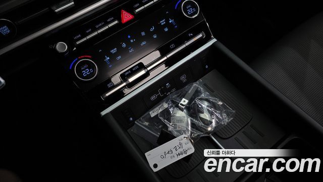 Hyundai Santafe 2024 — photo 30