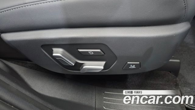 Hyundai Santafe 2024 — photo 32