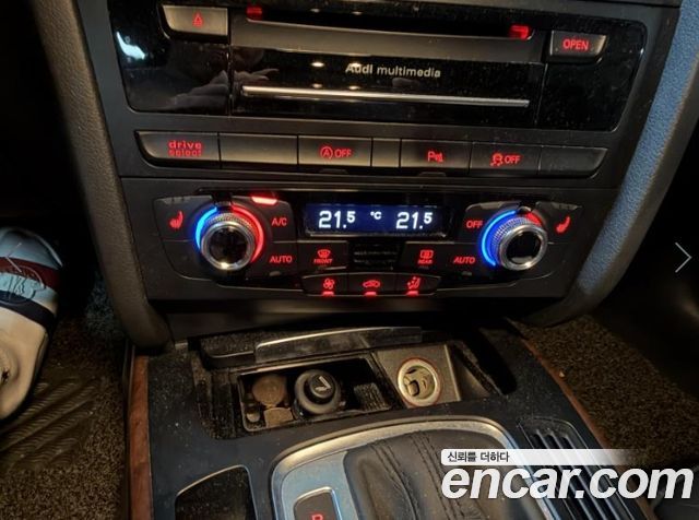 Audi A4 2016 — photo 12