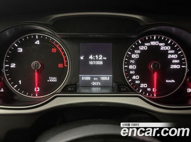 Audi A4 2016 — photo 14