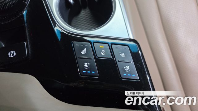 Kia K8 2023 — photo 18