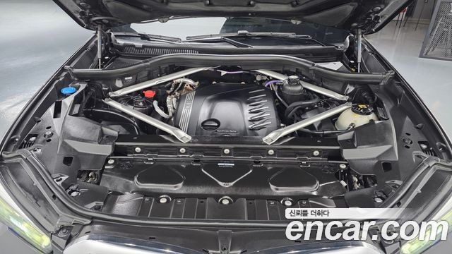 BMW X5 2022 — photo 6