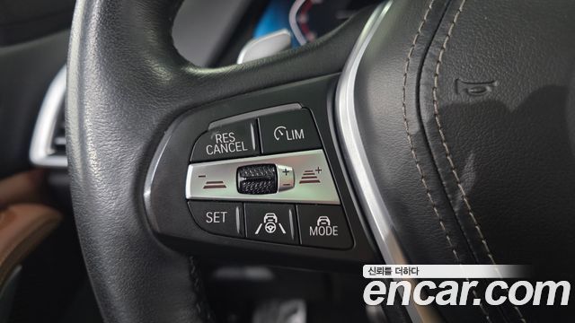BMW X5 2022 — photo 23