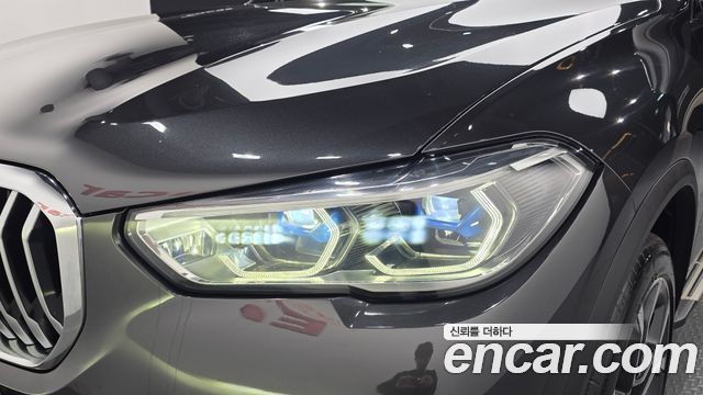 BMW X5 2022 — photo 8